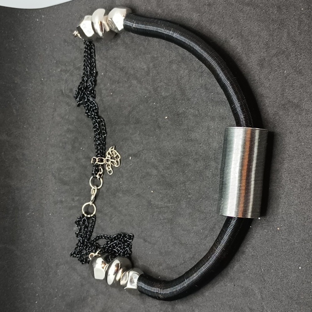 Chic Black and Silver Necklace